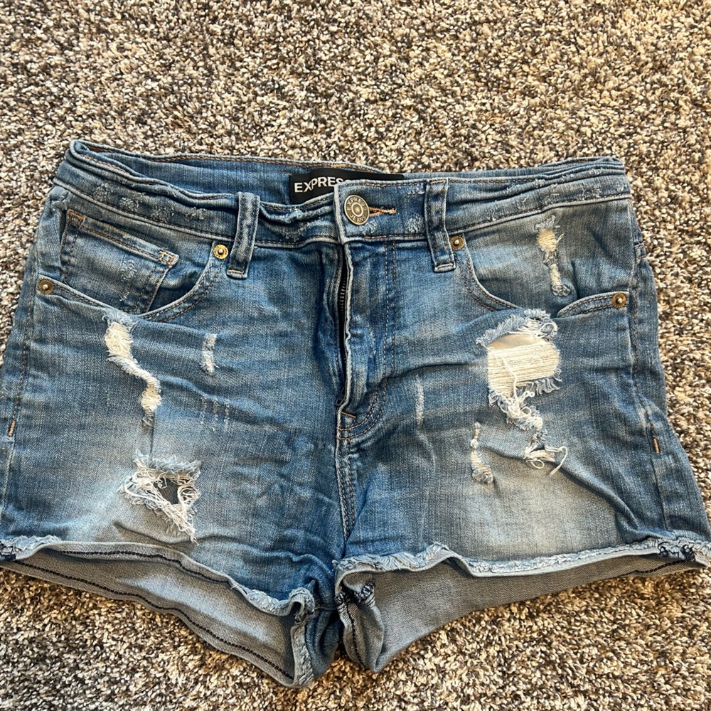Women’s Express Distressed Blue Jean Shorts, Size 6